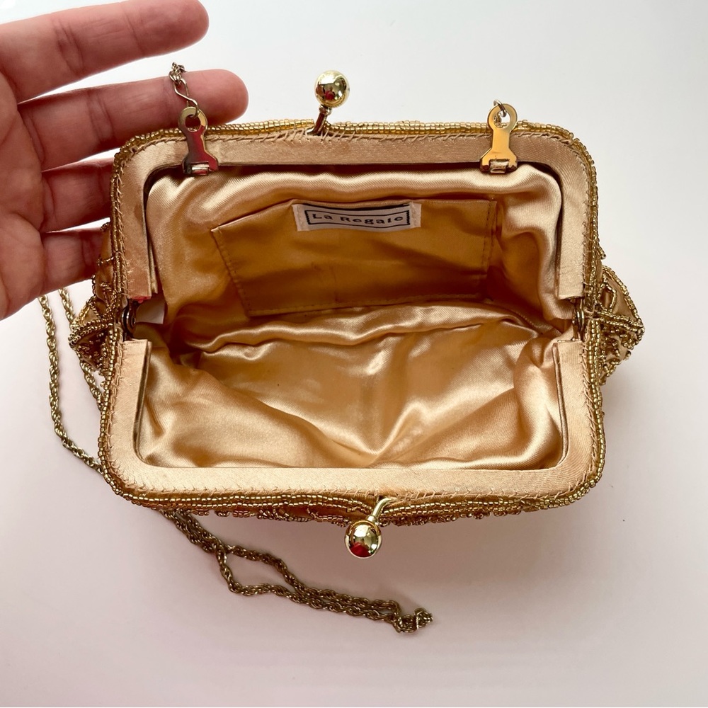 Elegant Gold Vintage Beaded Clutch - Picture 3 of 4